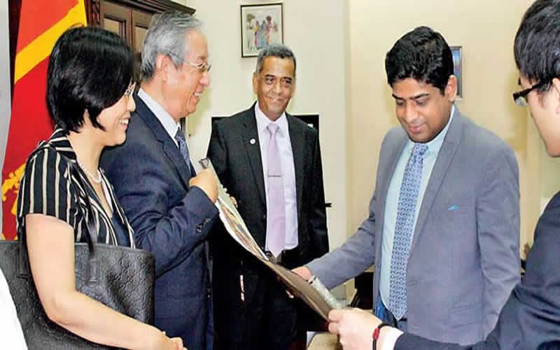 UNA China delegation meet State Minister of Foreign Affairs